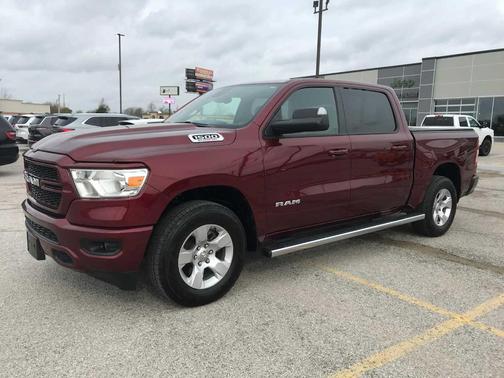 Delmonico Red Pearlcoat 2022 RAM 1500 Big Horn