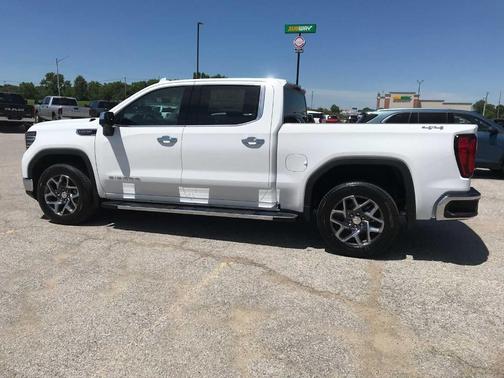 Summit White 2026 GMC Sierra 1500 SLT