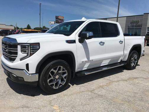 Summit White 2026 GMC Sierra 1500 SLT