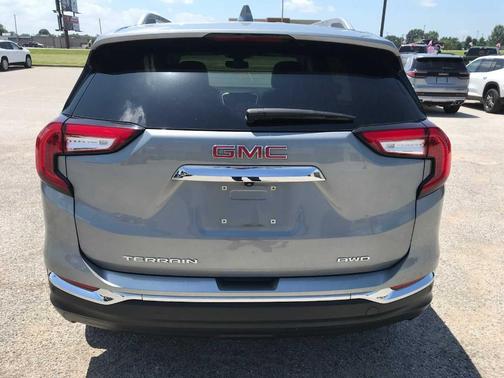 Sterling 2023 GMC Terrain SLT