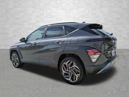 Ecotronic Gray Pearl 2026 Hyundai KONA SEL Premium