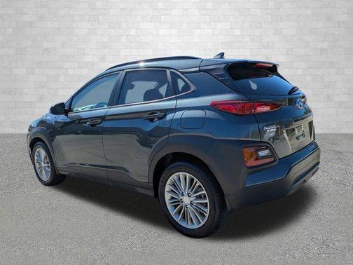 2020 Hyundai KONA SEL Plus