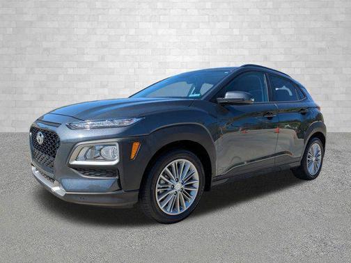 2020 Hyundai KONA SEL Plus