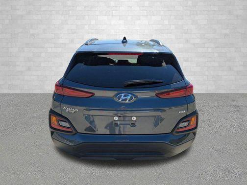 2020 Hyundai KONA SEL Plus
