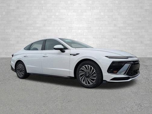 2025 Hyundai SONATA Hybrid Limited
