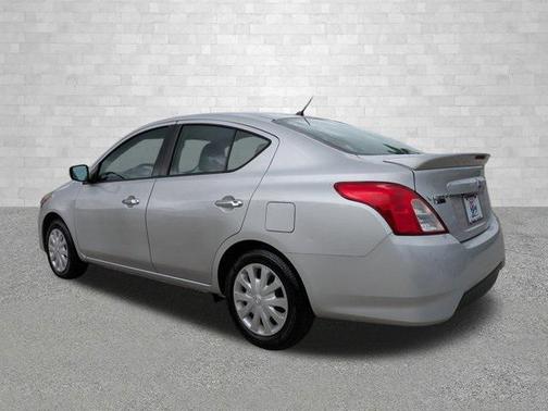 2019 Nissan Versa 1.6 SV