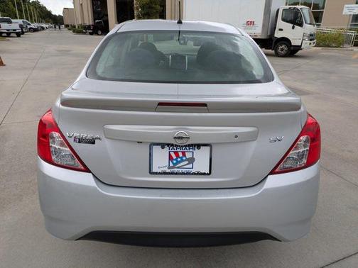 2019 Nissan Versa 1.6 SV