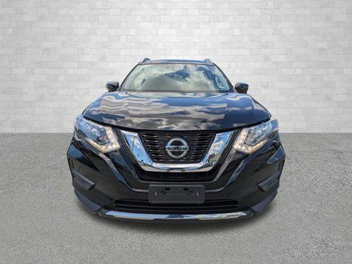 Magnetic Black Pearl 2019 Nissan Rogue SV