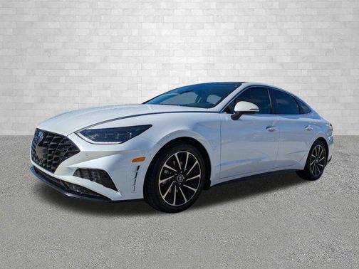 2021 Hyundai SONATA Limited