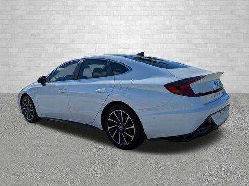 2021 Hyundai SONATA Limited