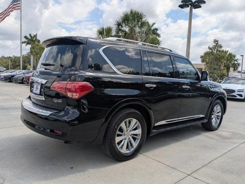 2016 INFINITI QX80 Base