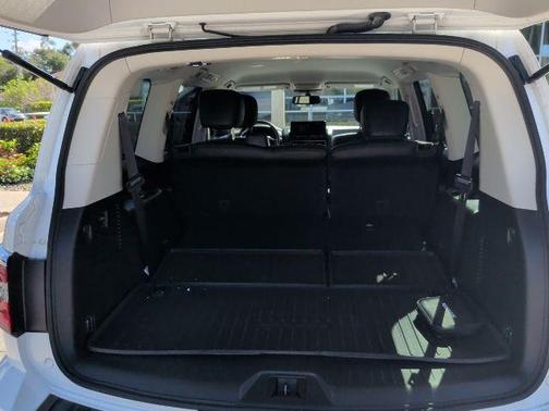 Aspen White Tricoat 2023 Nissan Armada SV 2WD