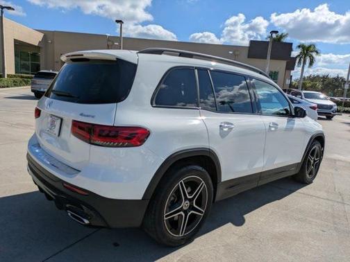 2021 Mercedes-Benz GLB 250 4MATIC
