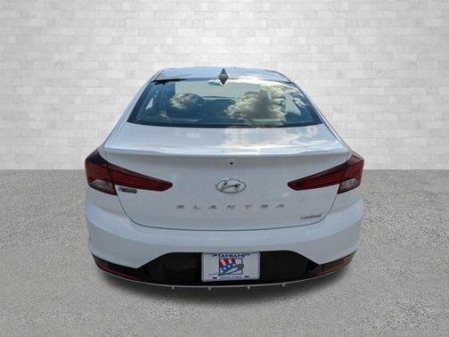 2020 Hyundai ELANTRA Limited