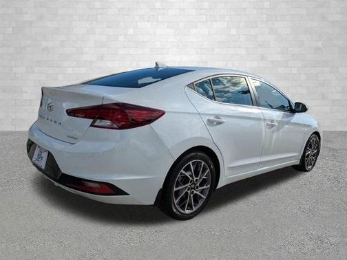 2020 Hyundai ELANTRA Limited