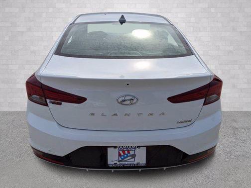 2020 Hyundai ELANTRA Limited