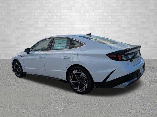 2026 Hyundai SONATA SEL