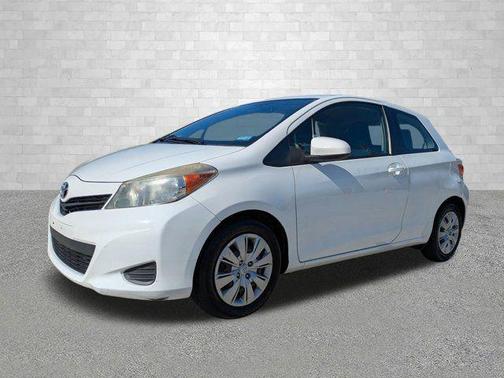 2012 Toyota Yaris L