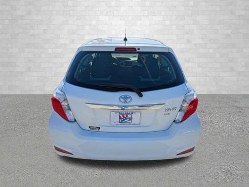 2012 Toyota Yaris L