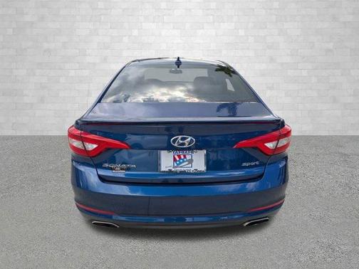 2015 Hyundai SONATA Sport