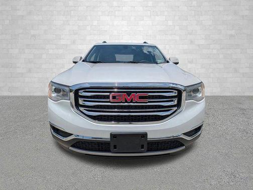 White Frost Tricoat 2019 GMC Acadia SLT-1