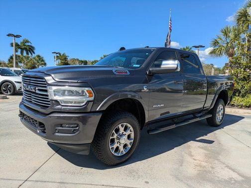 2022 RAM 2500 Laramie Crew Cab 4x4 6'4' Box