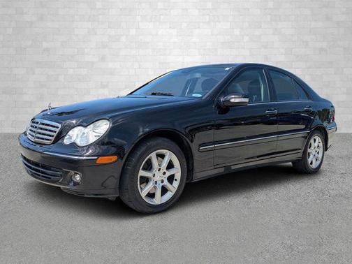 2007 Mercedes-Benz C-Class Luxury 4MATIC
