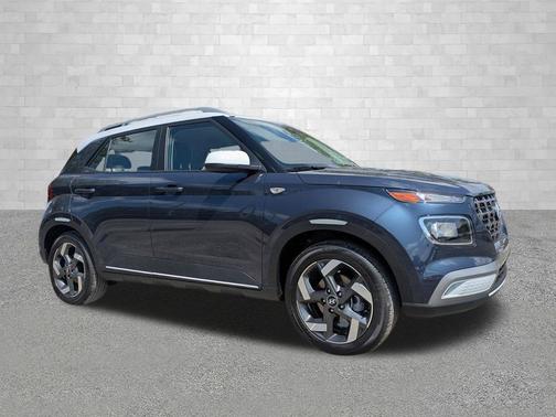 Denim w/White Roof 2026 Hyundai VENUE SEL w/Two-Tone Roof