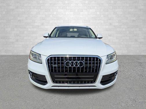 Glacier White 2017 Audi Q5 2.0T Premium