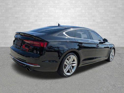Mythos Black Metallic 2019 Audi A5 45 Premium
