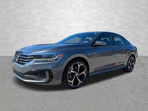 2021 Volkswagen Passat 2.0T R-Line