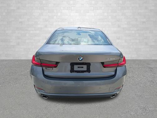 Skyscraper Grey Metallic 2023 BMW 330 330i