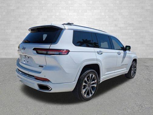 2022 Jeep Grand Cherokee L Overland