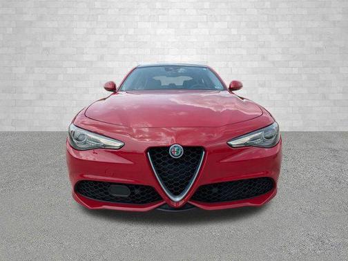 Alfa Rosso 2018 Alfa Romeo Giulia Ti Sport