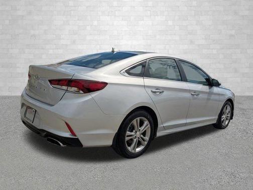2018 Hyundai SONATA SEL