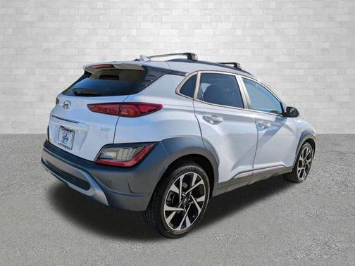 2022 Hyundai KONA Limited