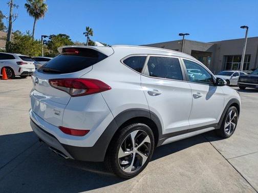 2018 Hyundai TUCSON Sport