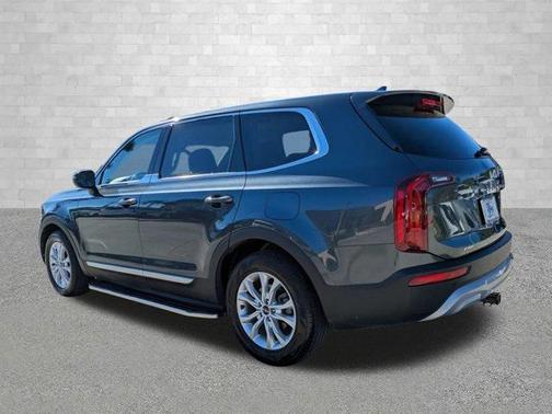 2022 Kia Telluride LX