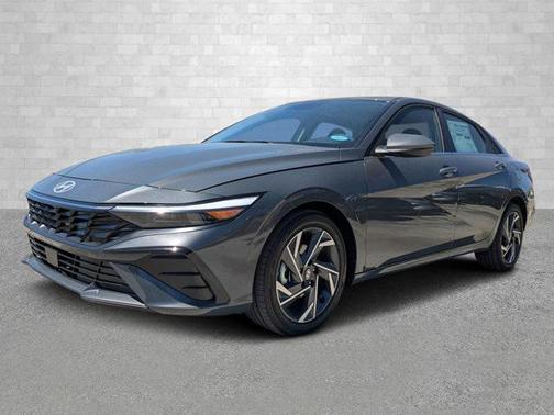 2025 Hyundai ELANTRA SEL
