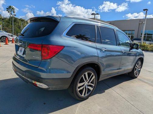 2017 Honda Pilot Touring