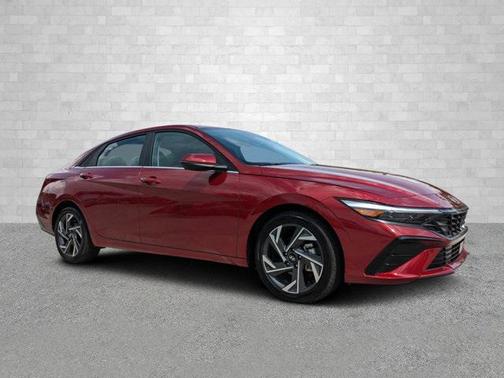 2025 Hyundai ELANTRA Limited
