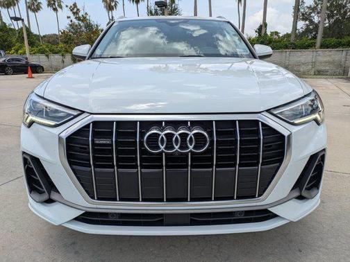Glacier White Metallic 2020 Audi Q3 45 S line Prestige