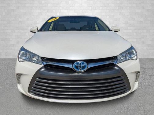 2016 Toyota Camry Hybrid XLE