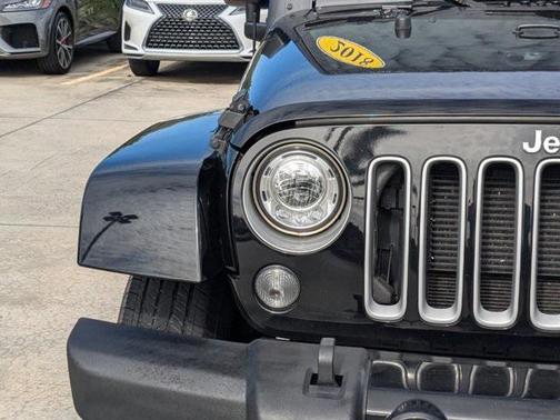 2018 Jeep Wrangler JK Sahara
