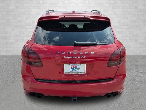 2014 Porsche Cayenne GTS