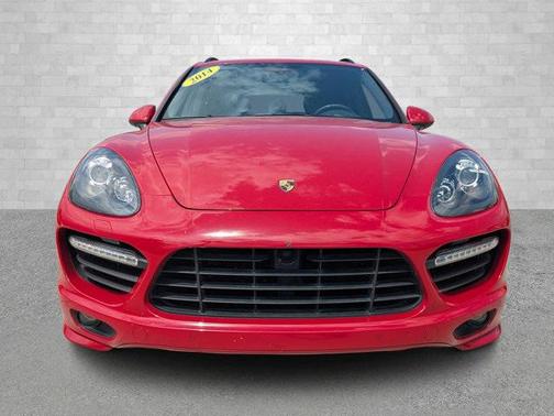2014 Porsche Cayenne GTS
