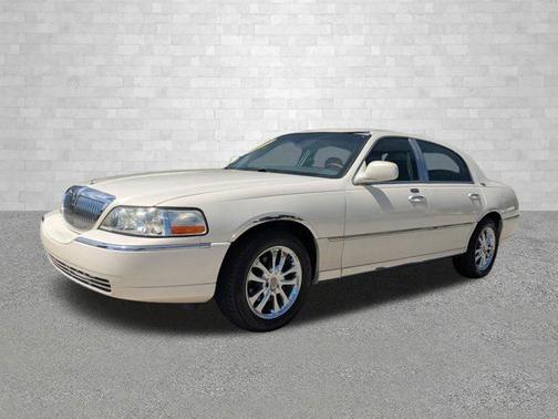 2007 Lincoln Town Car Signature