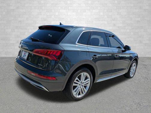2020 Audi Q5 45 Premium Plus