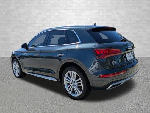 2020 Audi Q5 45 Premium Plus