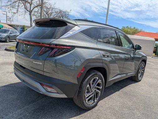 Amazon Gray 2026 Hyundai TUCSON Hybrid Limited